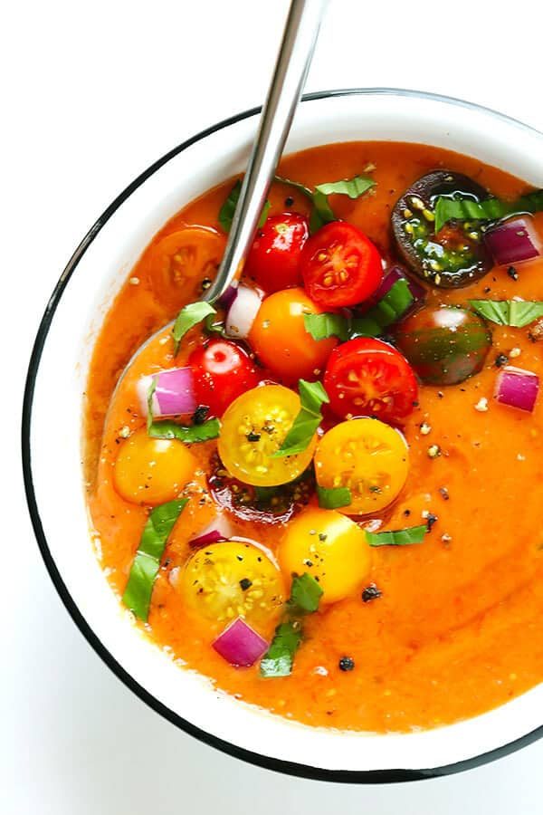 10-Minute Gazpacho at home