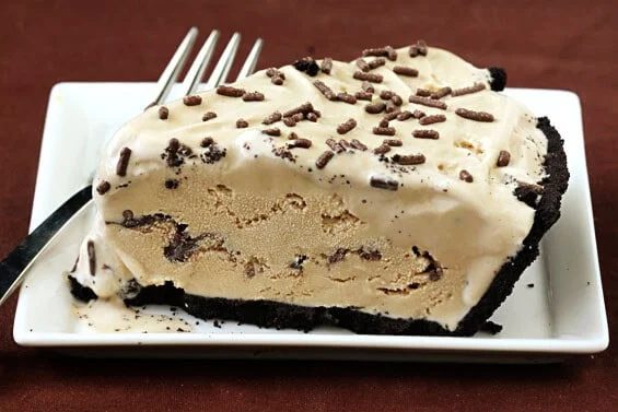 10-Minute Ice Cream Pie