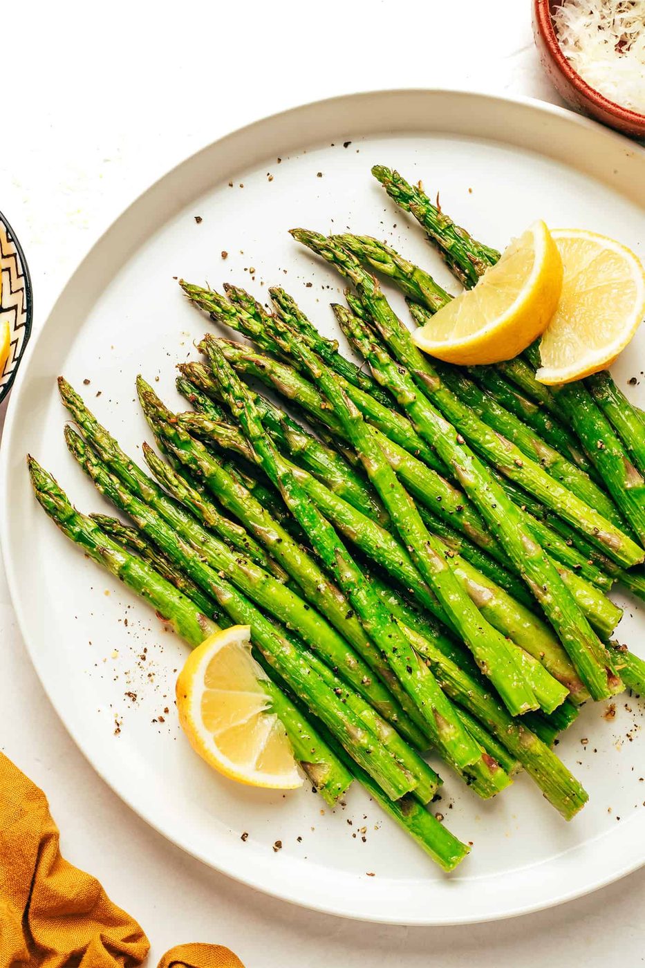 Air Fryer Asparagus at home