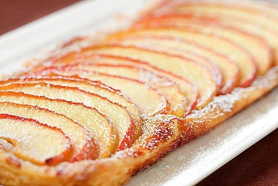 Apple Tart at home