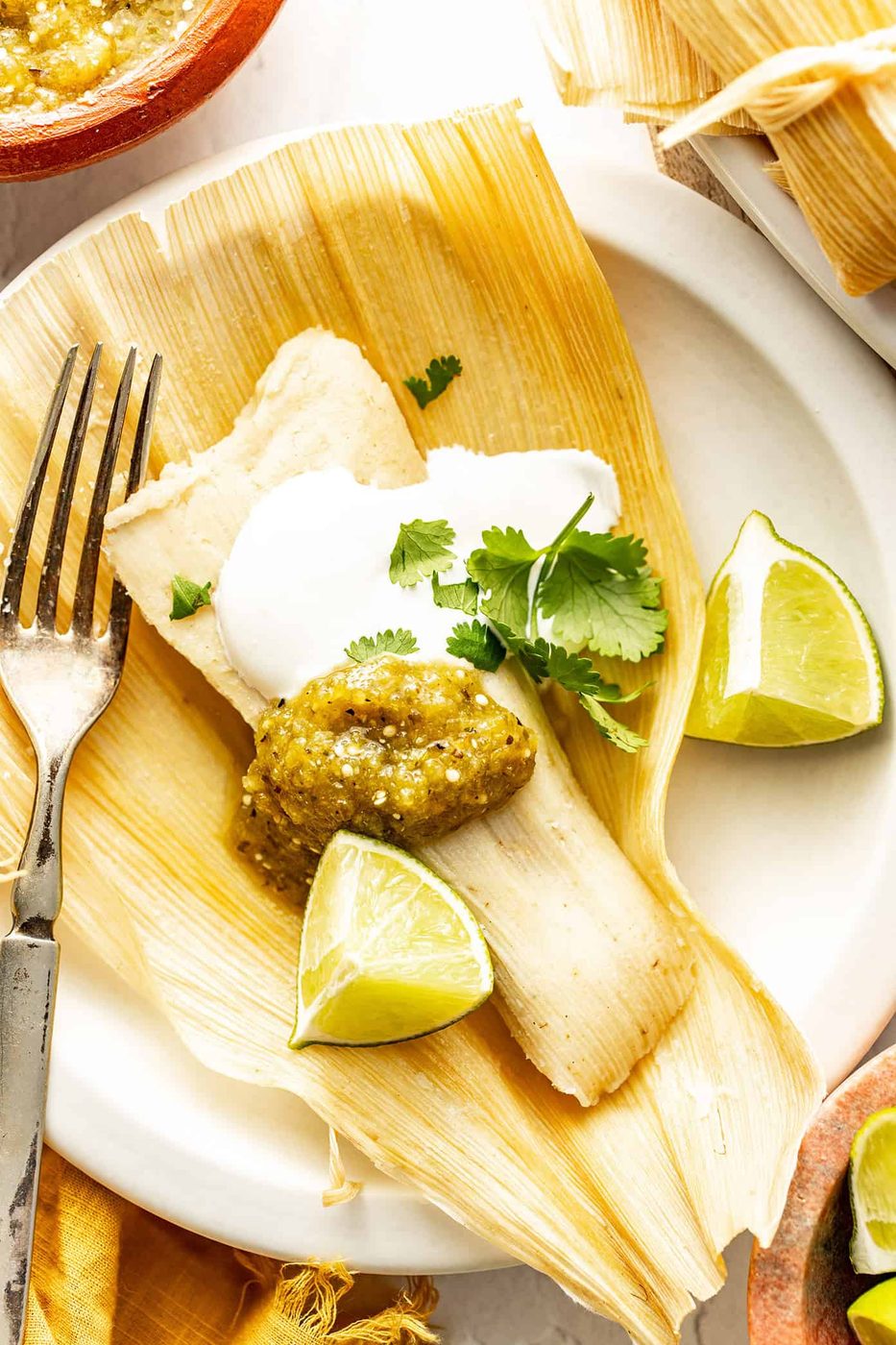 Homemade Green Chicken Tamales (Tamales Verdes)