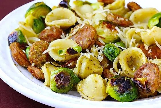 Homemade Pesto Pasta With Chicken Sausage and Roasted Brussels Sprouts