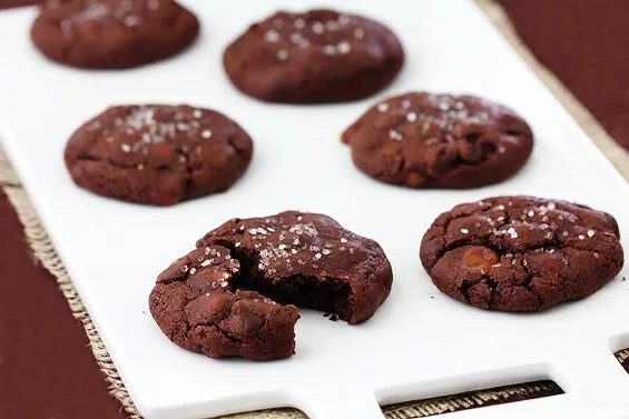 Salted Caramel Chocolate Cookies