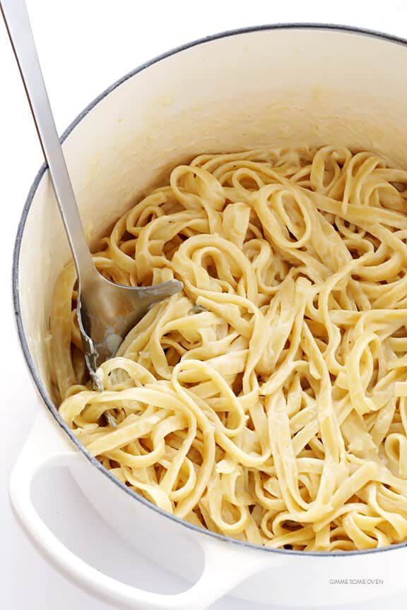 Homemade Skinny Fettuccine Alfredo