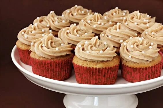 Vanilla Chai Cupcakes