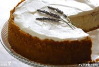 Aromatic Lavender Cheesecake