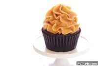 Decadent Chocolate Peanut Butter Cupcakes