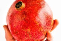 Unlocking the Pomegranate: A Simple Cutting Guide