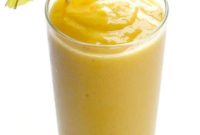 Your 5-Ingredient Tropical Escape Smoothie