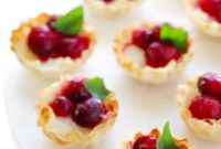 Gooey Cranberry Brie Bites
