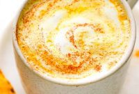 Golden Turmeric Latte: Hot or Chilled