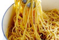 Bold Garlic Spaghetti