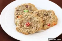 Delicious Granola & M&M Cookies