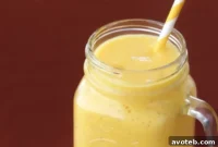 Refreshing Pineapple Ginger Smoothie