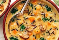 Hearty Harvest Pumpkin Wild Rice Soup