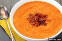 Smoky Roasted Tomato Bacon Soup