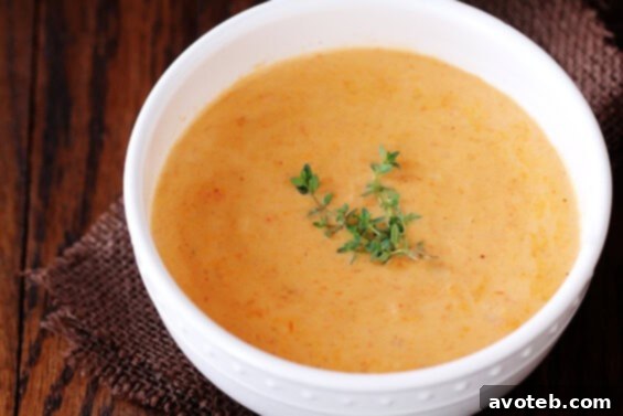 Lobster Bisque | gimmesomeoven.com Lobster Bisque
