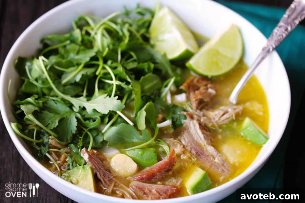 Carnitas Caldo | gimmesomeoven.com Carnitas Caldo