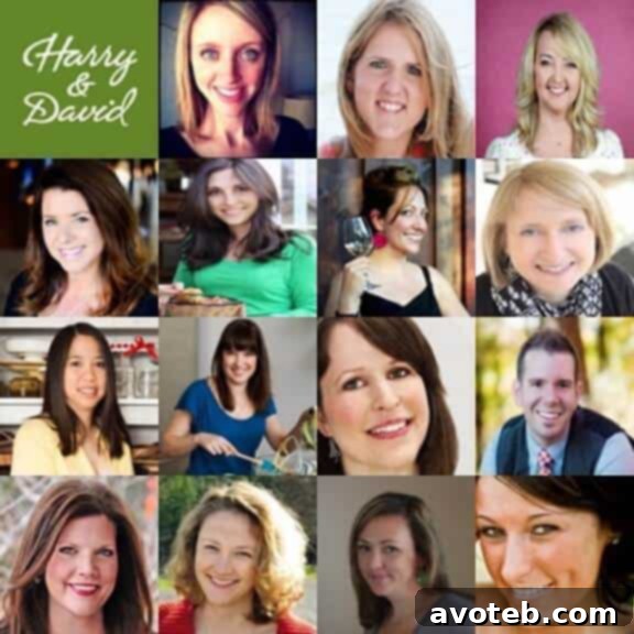 Group photo of bloggers at Harry & David Event