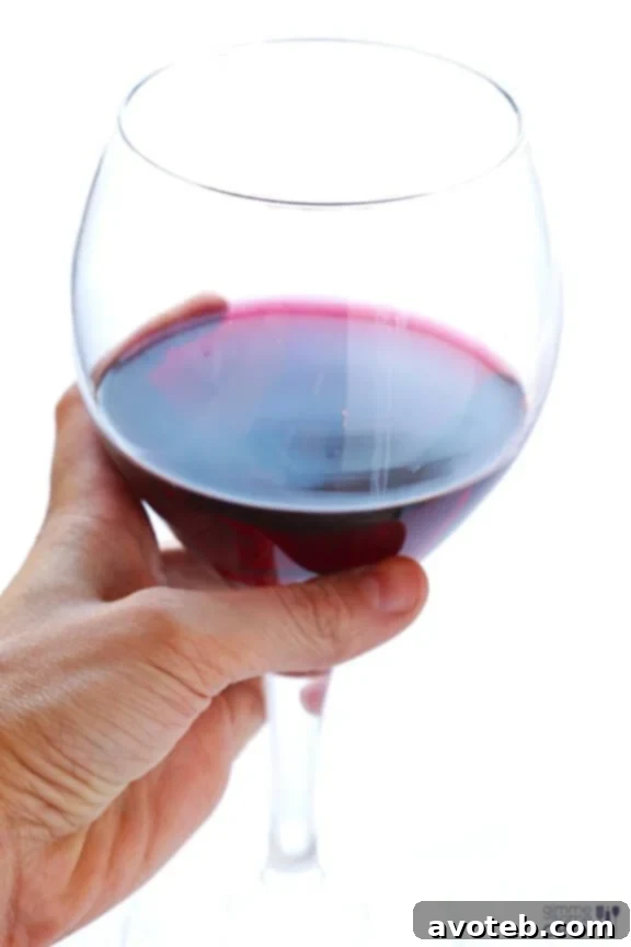 Mastering Wine Tasting: The 5 Essential S's for Aspiring Sommeliers