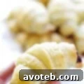 Featured image of 3-Ingredient Nutella Croissants