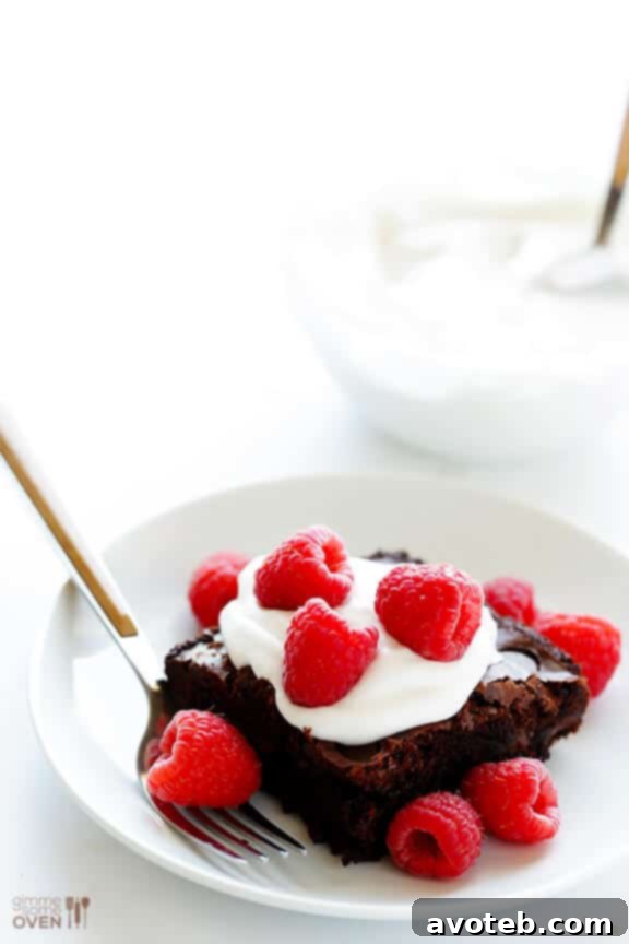 How To Make Coconut Whipped Cream -- grab a can of coconut milk and join the party! | gimmesomeoven.com #vegan #diy