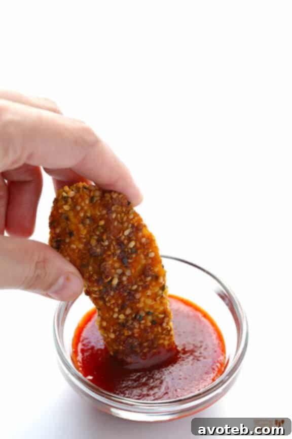 Hemp Crusted Chicken Tenders -- this easy and delicious recipe is packed with protein and is also naturally #glutenfree! | gimmesomeoven.com #gf #recipe Hemp Crusted Chicken Tenders -- this easy and delicious recipe is packed with protein and is also naturally #glutenfree! | gimmesomeoven.com #gf #recipe