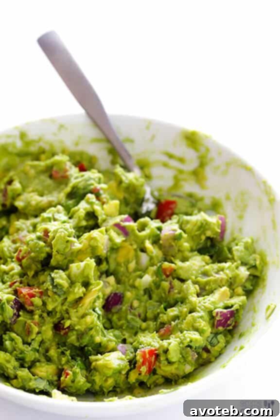Italian Guacamole -- fresh basil is the rockstar of this delicious twist on classic guacamole | gimmesomeoven.com #appetizer #dip #glutenfree #vegan