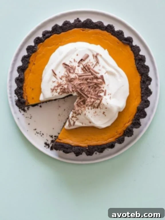 Pumpkin Pie with a Chocolate Crust | spoonforkbacon.com