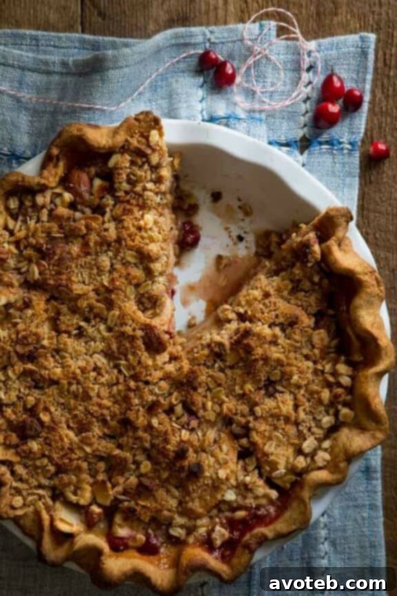 Cranberry Maple Apple Crumb Pie | healthyseasonalrecipes.com