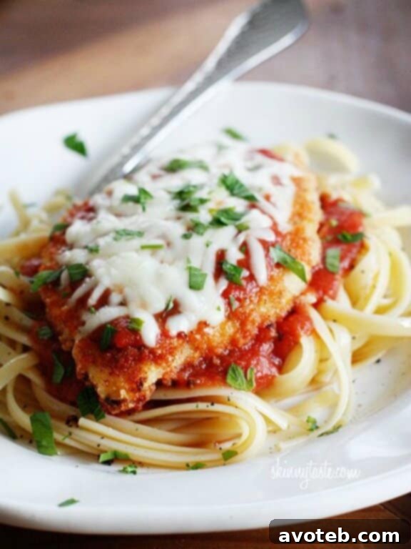 Guilt-Free Comfort Classics 6 Baked Chicken Parmesan | skinnytaste.com