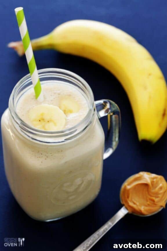 Peanut Butter Banana Smoothie | gimmesomeoven.com