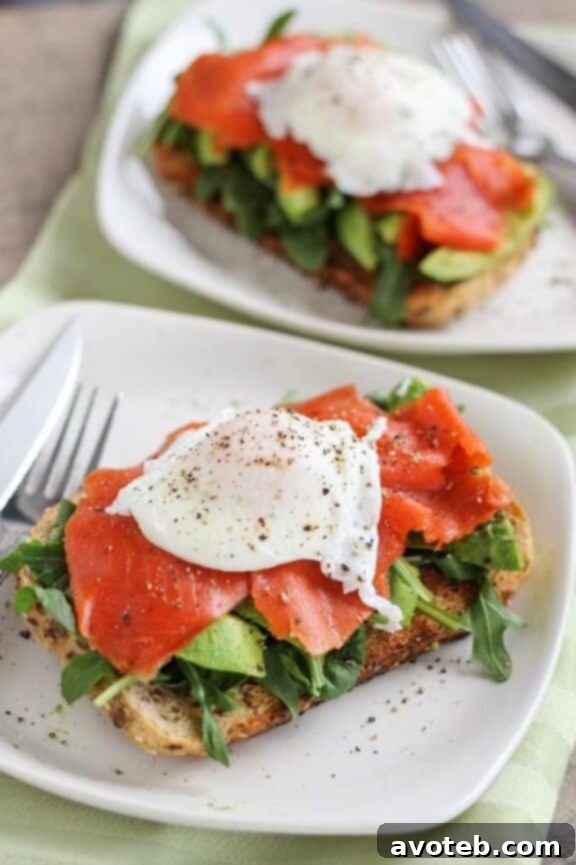 Smoked Salmon and Avocado Egg Sandwich
