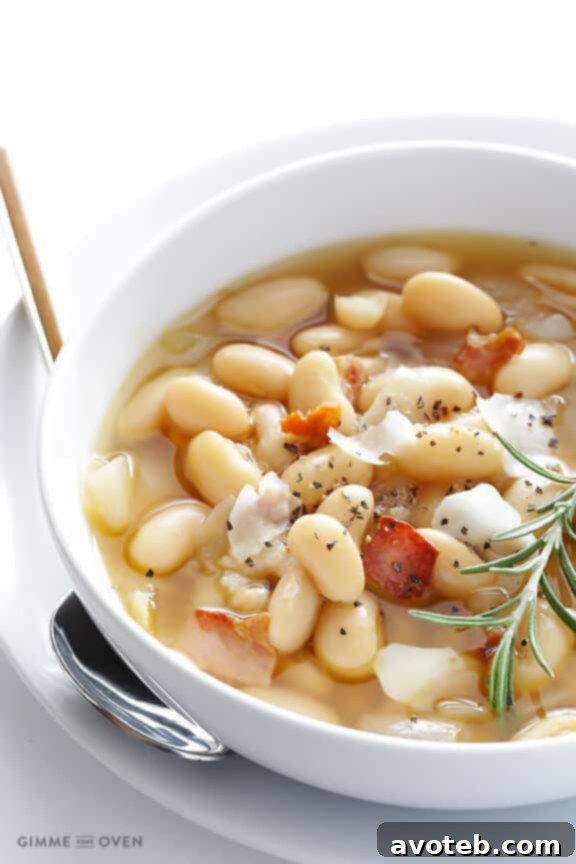 7-Ingredient Tuscan White Bean Soup | gimmesomeoven.com