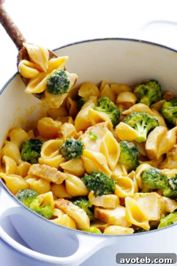 Broccoli Cheddar Chicken Mac and Cheese Recipe
