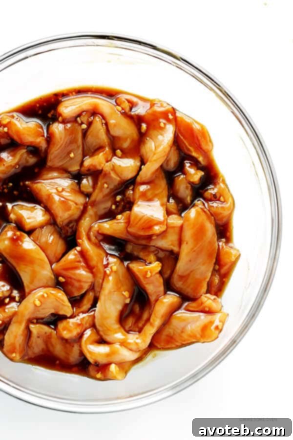 20-Minute Moo Shu Pork (or Chicken!) -- quick and easy to make, and SO delicious! | gimmesomeoven.com
