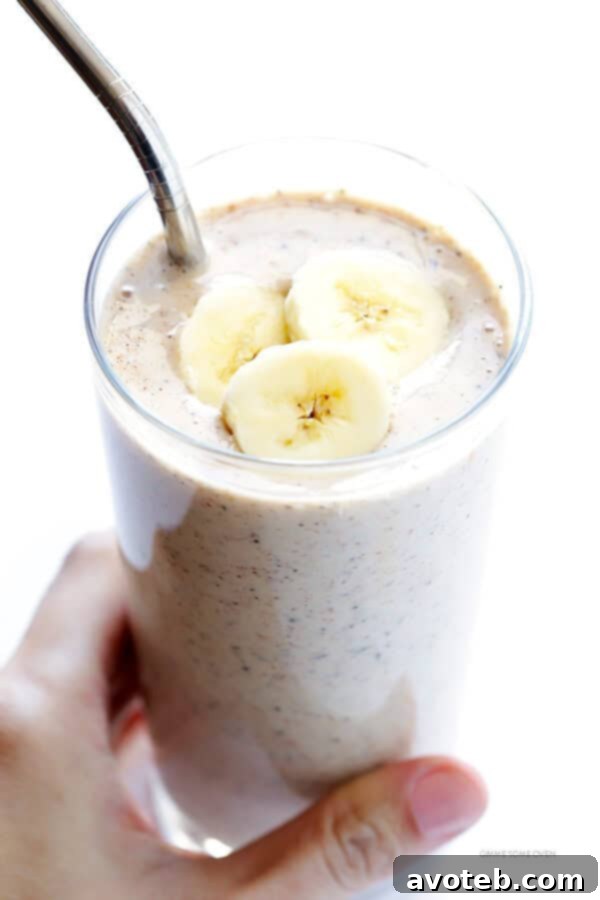 Delicious and healthy Banana Chai Smoothie, perfect for a quick breakfast or snack. Packed with protein and warm spices.