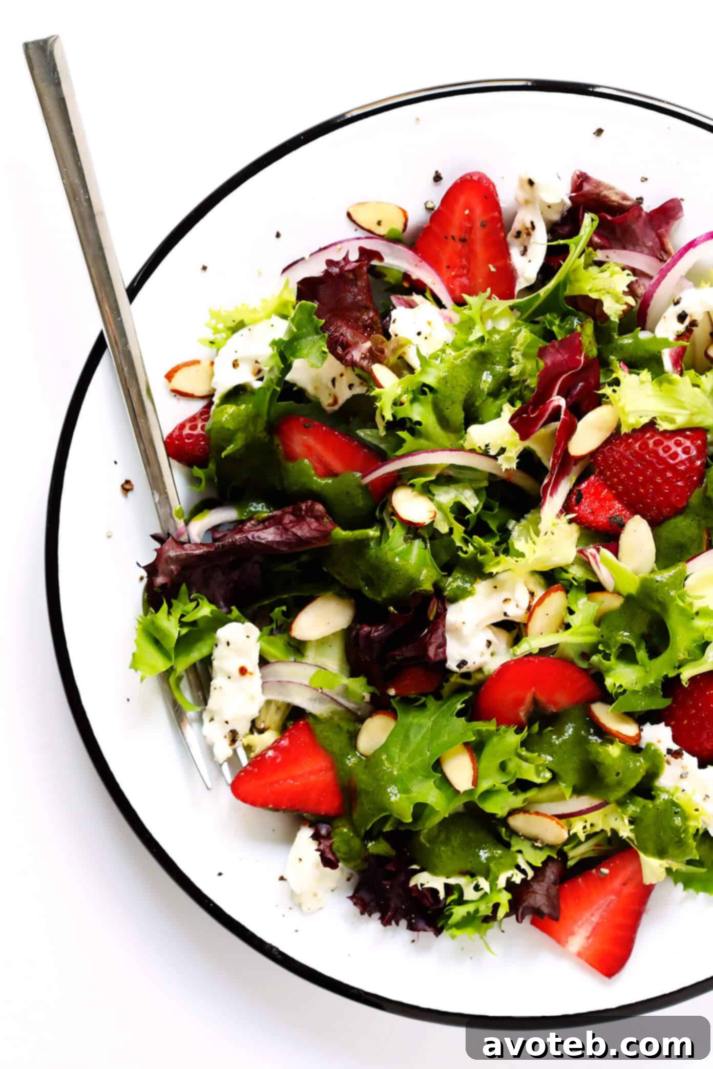 Burrata's Strawberry Bliss with Basil Vinaigrette 2 Vibrant Strawberry Burrata Salad with Fresh Basil Vinaigrette