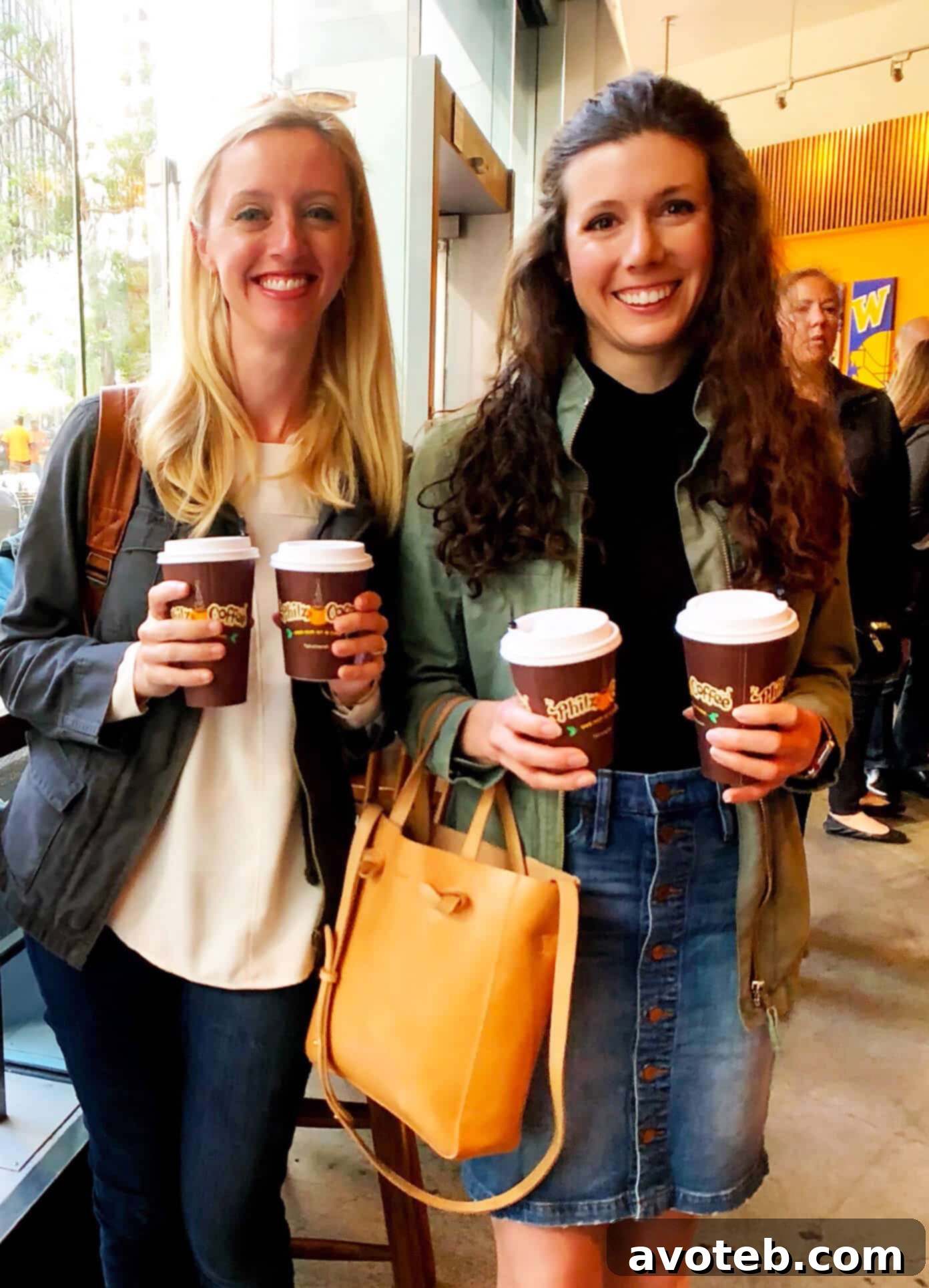 Ordering Mint Mojito Iced Coffees at Philz in San Francisco | Ali Martin and Kathryne Taylor