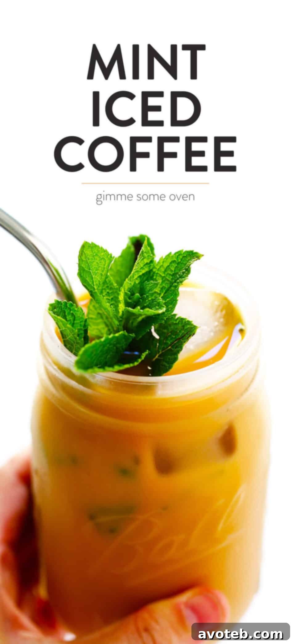 The most delicious Mint Iced Coffee recipe!