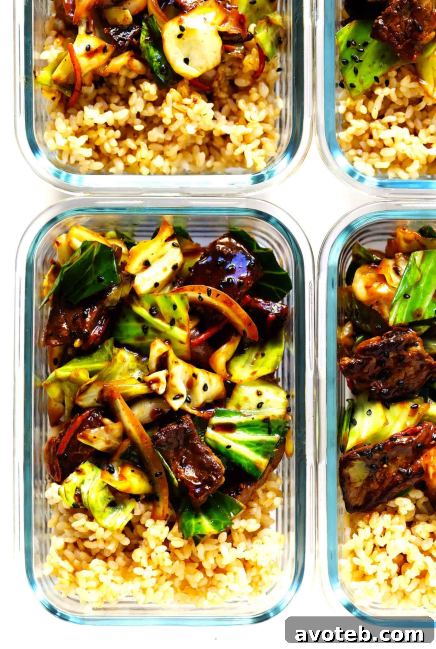 Sesame Beef and Cabbage Stir Fry packaged for meal prep