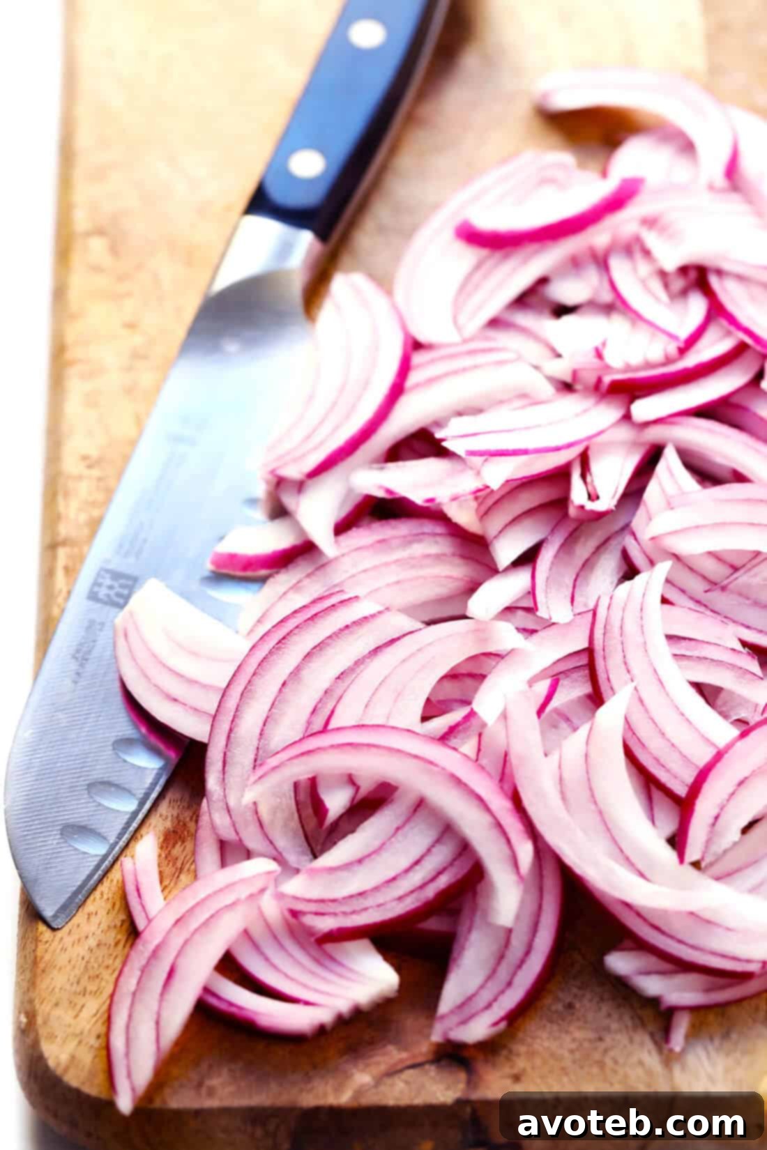 Quick Pickled Red Onions Recipe: A vibrant, tangy condiment ready in minutes.