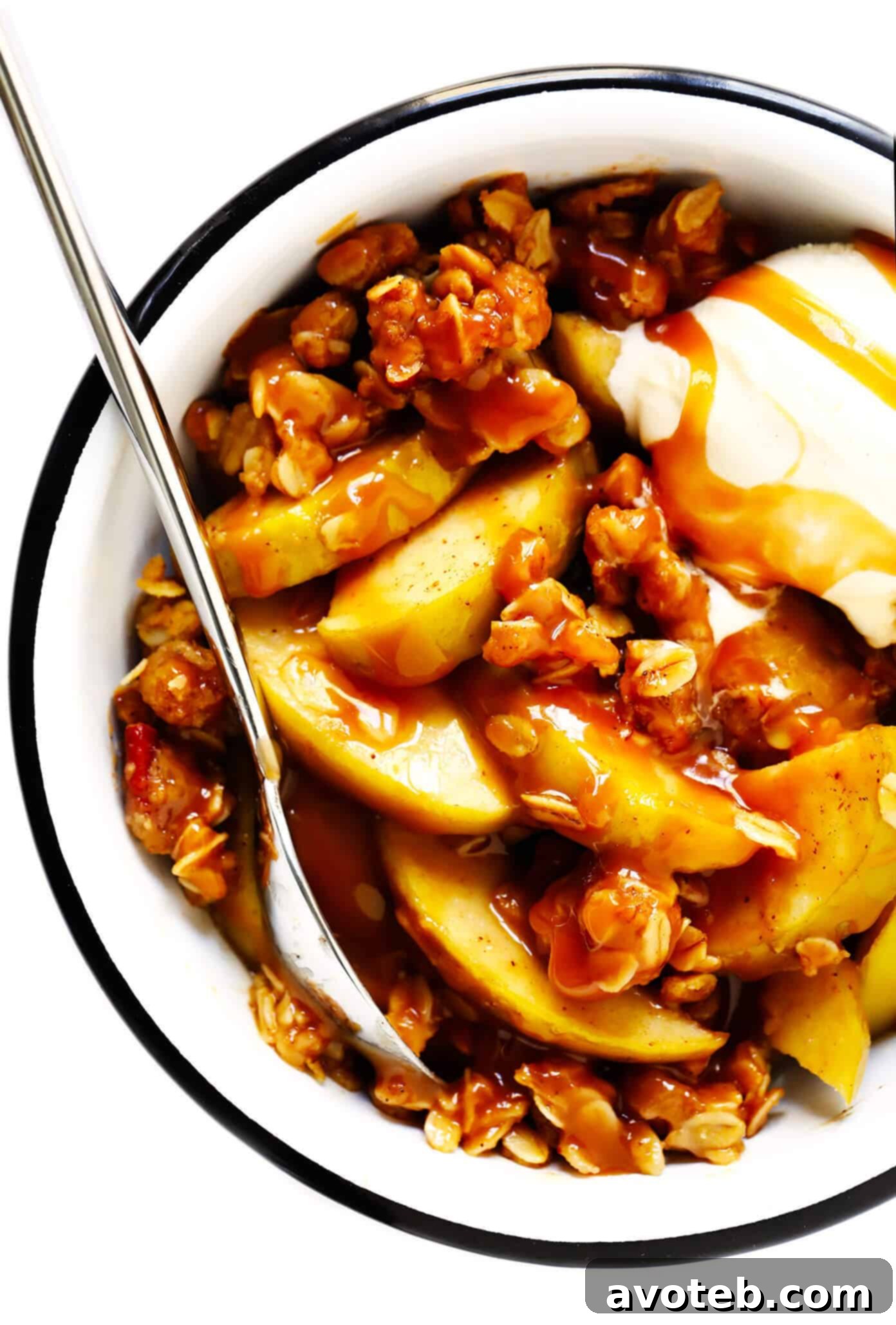 Easy Apple Crisp with Oatmeal and Variations
