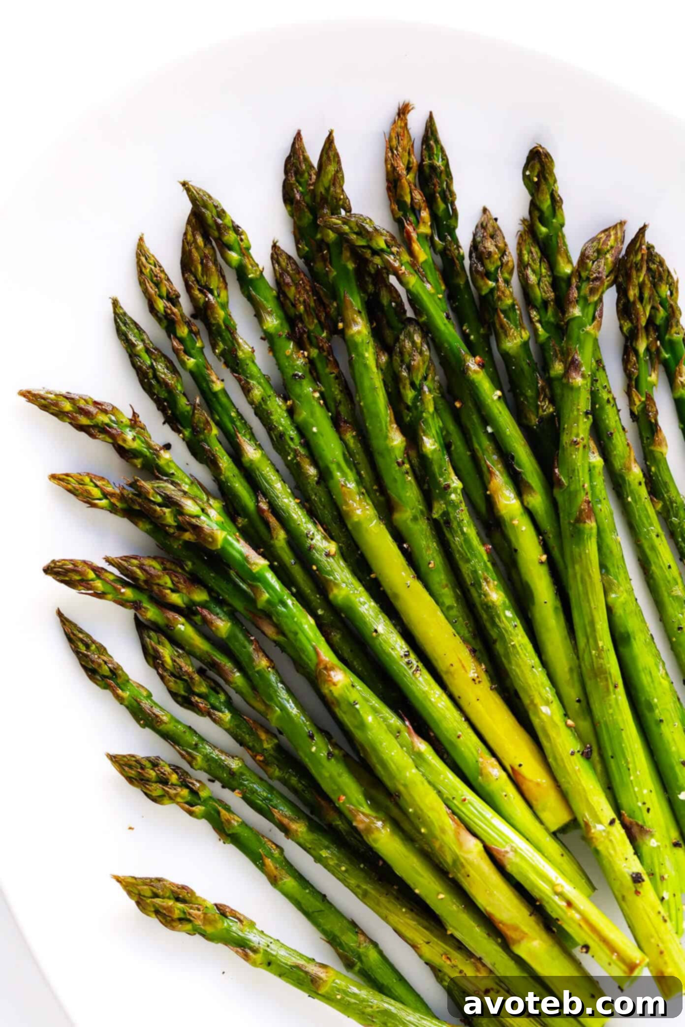 Easy Roasted Asparagus Recipe with Seasonings