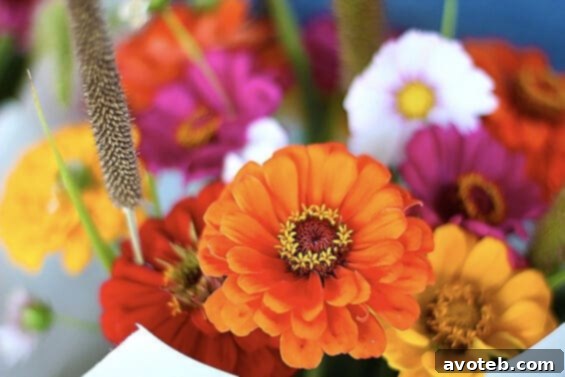 Beautiful fresh flower bouquet, perfect for any occasion A stunning bouquet of fresh-cut flowers, vibrant and colorful