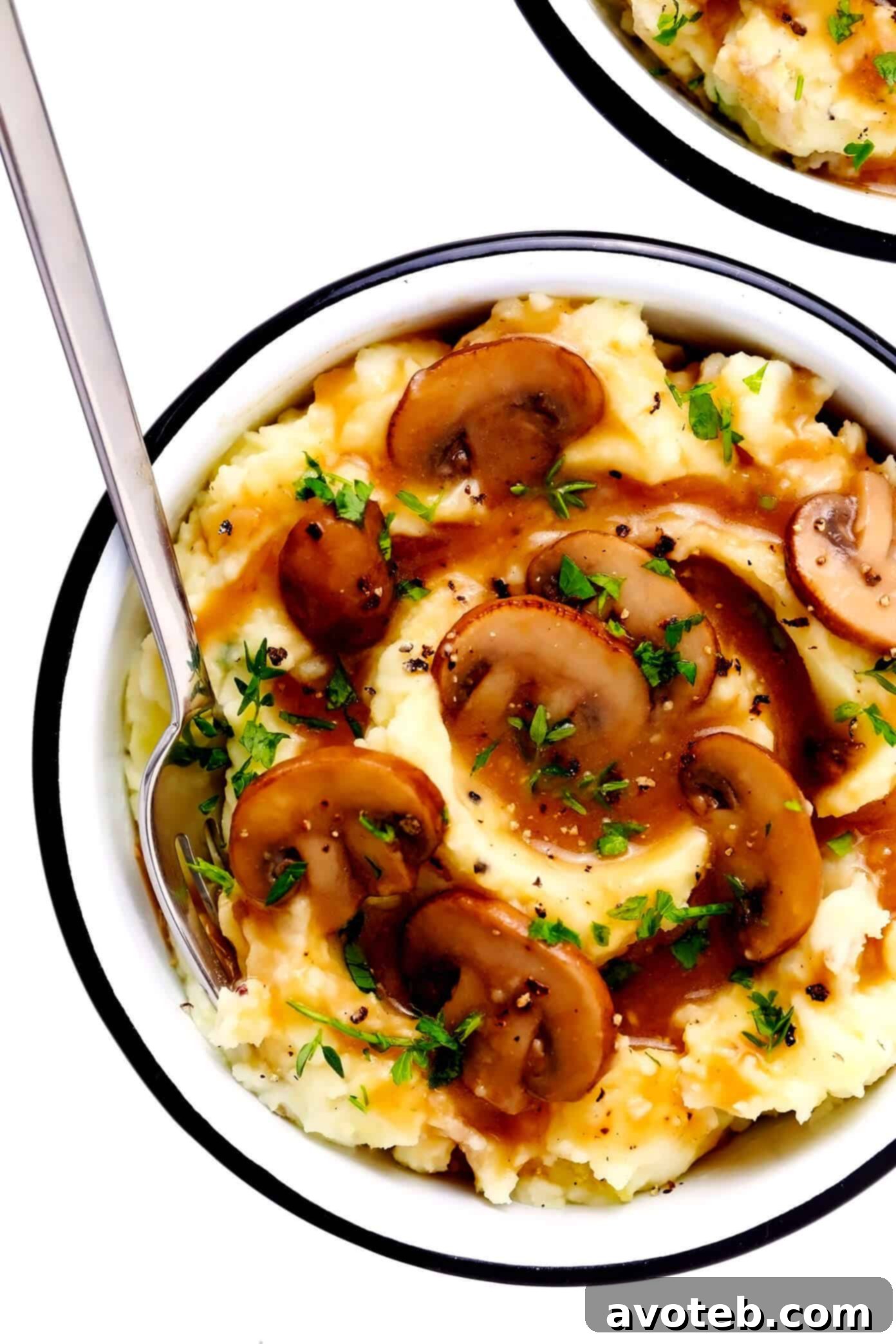 Mashed Potatoes with Vegan Mushroom Gravy
