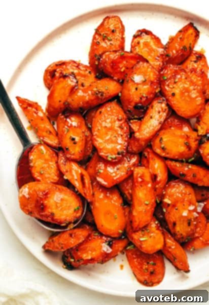 Rosemary Honey Butter Roasted Carrots in a serving bowl.