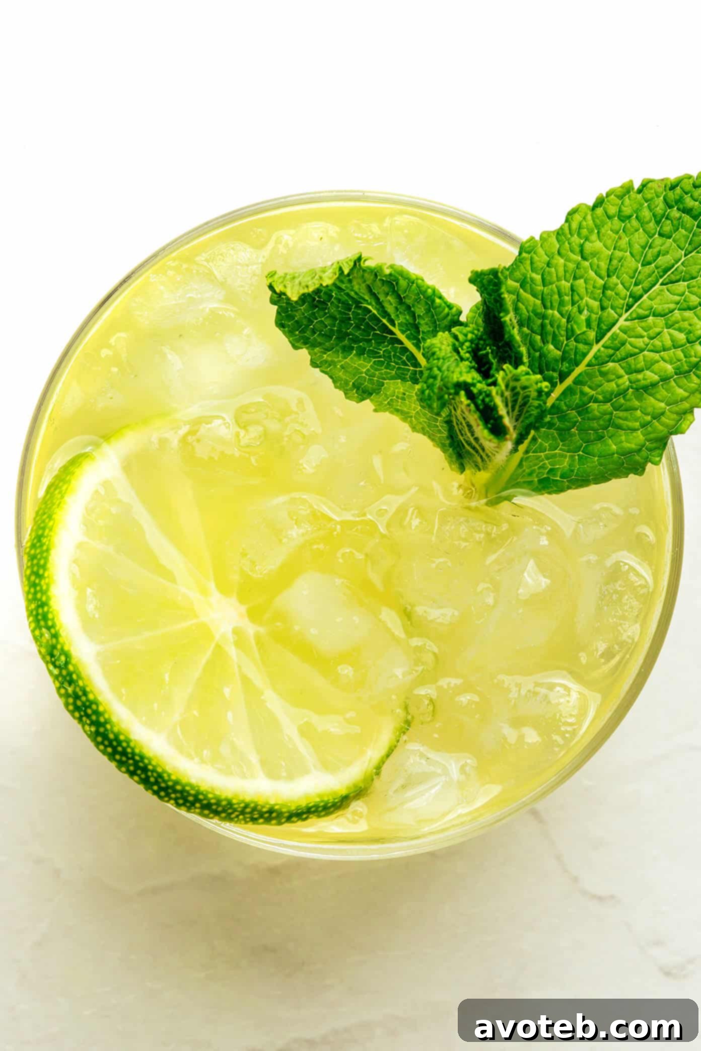 Minted Cucumber Gin Fizz 5 Another image of the Cucumber Mint Gin Fizz cocktail, ready to be enjoyed.