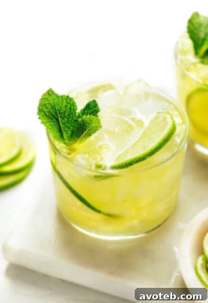 Cucumber Mint Gin Fizz
