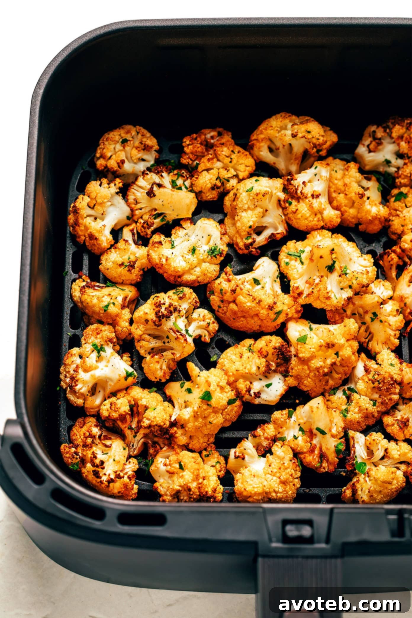 Seasoned air fryer cauliflower florets